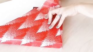Gift wrapping with out tape????????