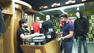 Dummy slapping prank ????