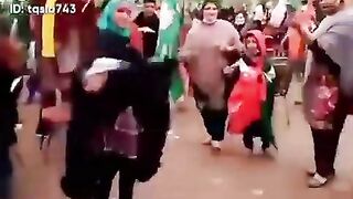 PMLN girls dance. Plz sbscrb