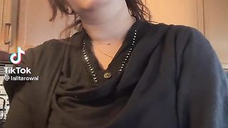 Anuty enjoy  dance