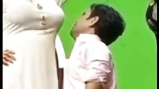Afreen_khan_With_Vicky_Kodu_|_New_Comedy_Stage_Drama
