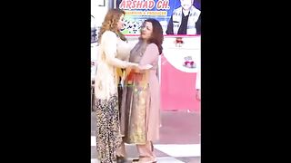 Afreen_khan_With_Vicky_Kodu_