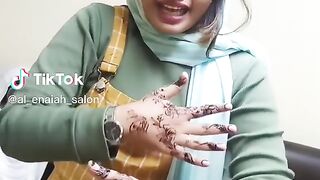Malbari mandi enjoy