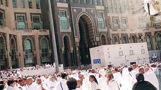 Umra withe farinds