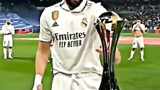 لحظات رائعه القائد الحقيقي كريم  بنزيما الذي لايتوقف عن تحقيق البطولات ????????????????2023