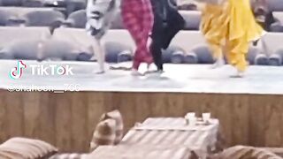 Very good  masti dance anuty