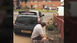 TOTAL IDIOTS AT WORK !????