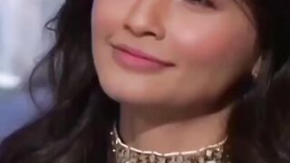 Kohli on fire choice of girls