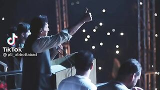 khan sahb ny to kamal hi kar diya
