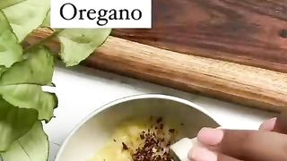 Butter Garlic Chilli flakes Oregano