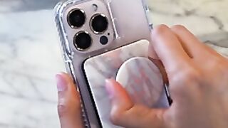 Phone Wallet with Expanding Grip, Phone Card Holder, Wireless Charging Compatible