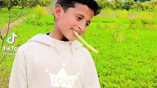 Funny Boy  Kamal Kar deya