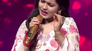 Bidipta performance in Indian idol 13
