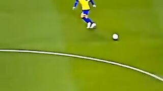#shorts هاتريك رونالدو جنن العيبه بمهارتو ????????????????????????????????funny Ronaldo ????????????