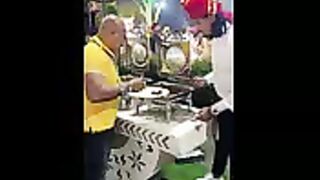 aap-pura-lekar-jao-with-chickenlegpiece