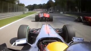Hamilton fighting against the two Ferrari!