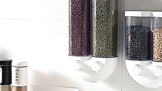 2 partion u shape cereal dispenser