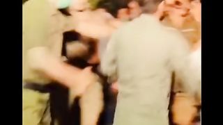 Police wale enjoy krte hoe