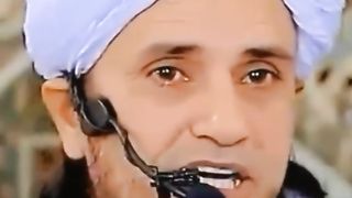 Mufti Tariq Masood funny clip Part 1