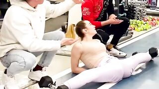 Wait for it… ???? #shortsvideo #prank