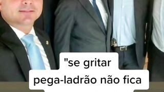 Políticos corruptos família Bolsonaro