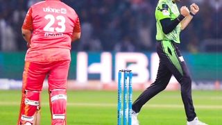 Islamabad United vs Lahore Qalandars