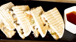 The Ultimate Quesadilla, how to make classic Mexican and Tex-Mex cheese quesadillas