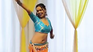 Mera Dil Ye Pukare Aaja