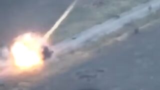 Ukrainian missiles hit fleeing Russian soldiers in infantry fighting vehicle