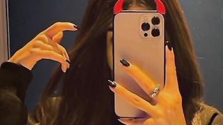 Waths app satuts video