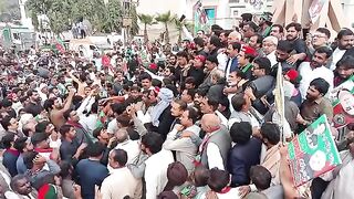 جیل بھرو تحریک ساہیوال میں عوام کا رش