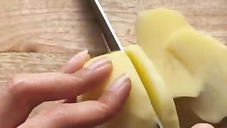 intresting way to fry potatoes