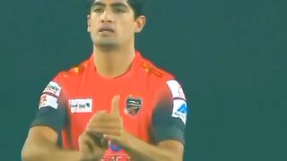 Naseem sha Bowling