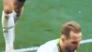 Harry Kane -Tottenham vs Chelsea 2-0 Highlights