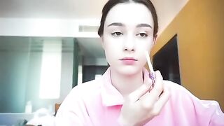 Dasha Taran makeup hacks
