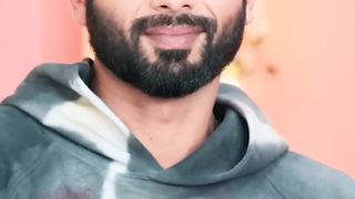अगर_Shahid_Kapoor_को_खरीदना_हो_ft._Shehnaaz_Gill_#shorts_#shehnaazgill_#shahidkapoor_#funnyvideo(1080p).