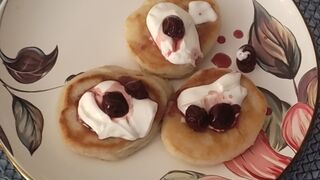 Пышные оладьи на кефире