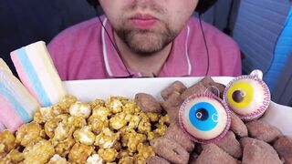 ASMR EATING SWEET FOOD | GUMMY EYES JELLY TROLLI GLOTZER + CARAMEL POPCORN + MARSHMALLOW. NO TALKING