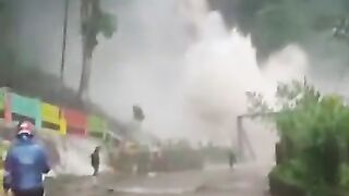 Lembah Anai Sumatera Barat