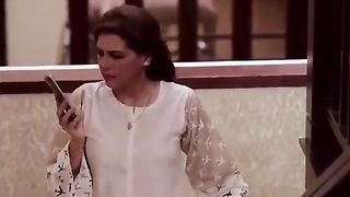 ufff My fvt drama.Hai ishqia Nice acting Hania amir[heart]