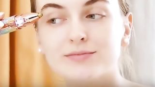 eyebrow trimmer