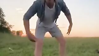 С папой на рыбалке. Проткнул лодку. Shorts