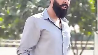 Apni bawi kasi aoor ka sath