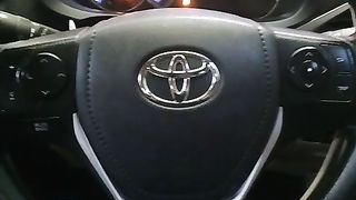 TOYOTA YARIS START UP