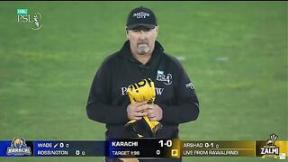 2nd_Innings_Highlights___Peshawar_Zalmi_vs_Karachi_Kings___Match_17___HBL_PSL_8___MI2T(360p).