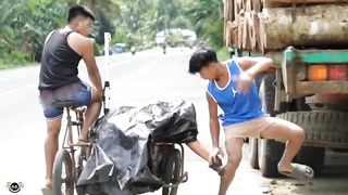 FAKE DOG BITE "PUBLIC SHALLOT" |  They really thought they were going to bite them.Video 2023