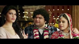 ye launde ladakiya chhed rahe hai! aur tum naamardon kee tarah dekh rahe ho tikat-vikat bata hai kya? | kichk moviai
