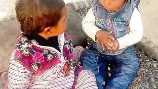 Bacche khel Rahe