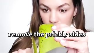 Hair hack with alavera gell or plant