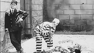 BUSTER KEATON - Guard Funny video entertainment video